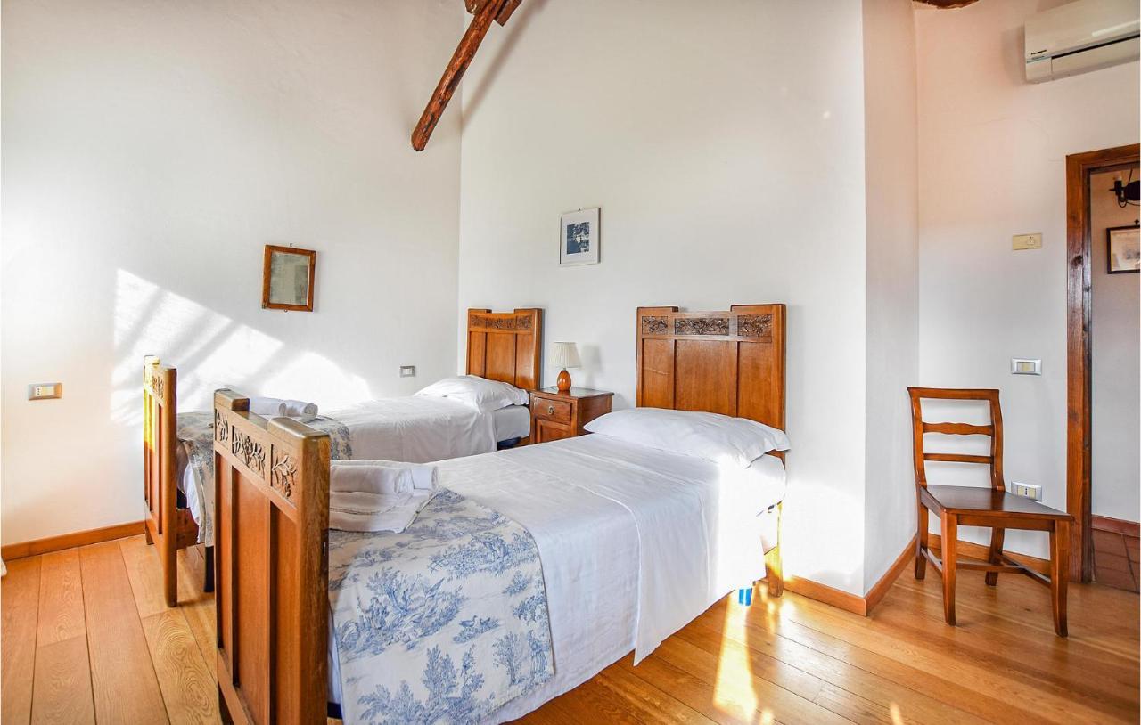2 Bedroom Awesome Home In Taglio Di Po Ro Порто Виро Екстериор снимка