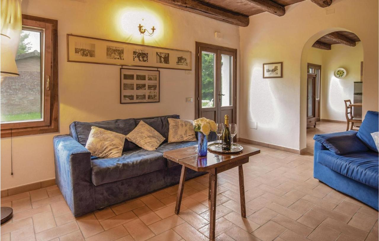 2 Bedroom Awesome Home In Taglio Di Po Ro Порто Виро Екстериор снимка