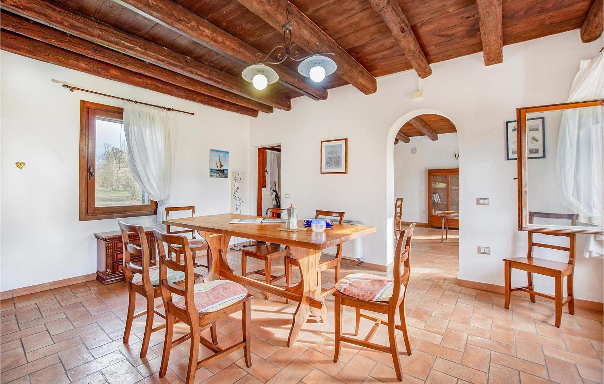 2 Bedroom Awesome Home In Taglio Di Po Ro Порто Виро Екстериор снимка